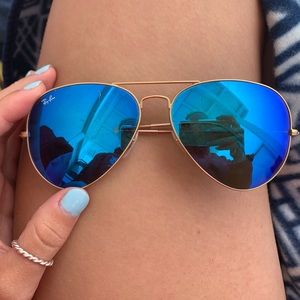 Blue flash aviator raybans Large